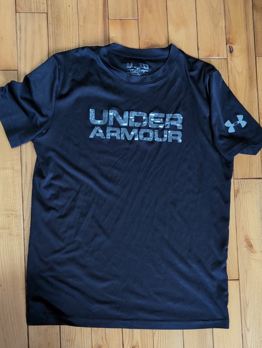 Under Armour Boy Black Short Sleeve Performance Tee